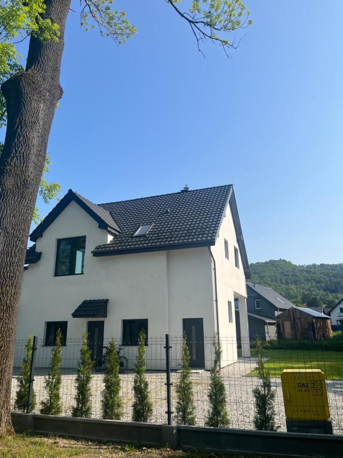 Apartament Pod Jaworami Z Antresola Jelenia Gora Exterior photo